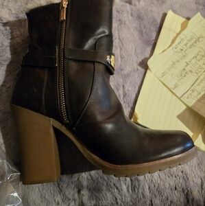 Michael Kors Women's Black Leather Ankle Boots